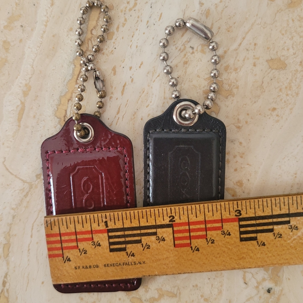 XL Coach Tag Set - Picture 3 of 7